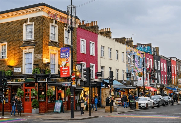 House Removals in Camden Town